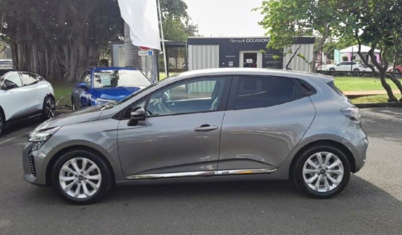 RENAULT Clio 1.6 E-Tech 145ch full hybrid Evolution complet