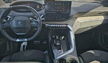 Occasion à vendre : Peugeot voiture blanc nacré (n) essence/micro-hybride hybrid 136ch gt e-dcs6 Reunion