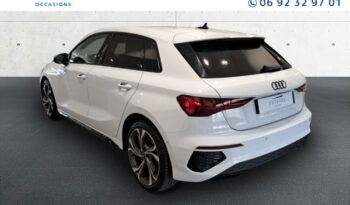 Occasion à vendre : Audi voiture blanc glacier métallisé essence/micro-hybride 35 tfsi 150ch mild hybrid s line s tronic 7 Reunion
