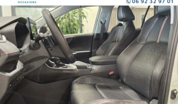 Image illustrative S.u.v. occasion climatisation gris atlas métallisé Reunion à saisir.