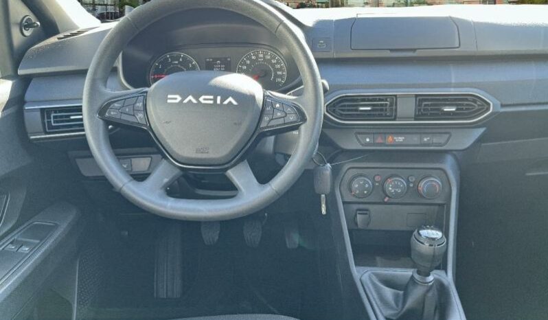 DACIA Sandero 1.0 SCe 65ch Essential -24 complet