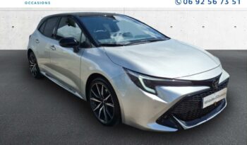 Occasion à vendre : Toyota voiture gris argent métallisé bi-ton hybride : essence/electrique 2.0 196ch gr sport my24 Reunion