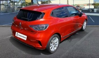 Clio occasion Reunion 1.6 e-tech 145ch full hybrid evolution - 24, modèle 2024 à vendre.