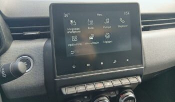 Occasion 974 : Découvrez la version 1.6 e-tech 145ch full hybrid evolution - 24 Renault 2024, Reunion.