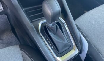 Reunion auto occasion Clio 2024 1.6 e-tech 145ch full hybrid equilibre - 24 pas chère.