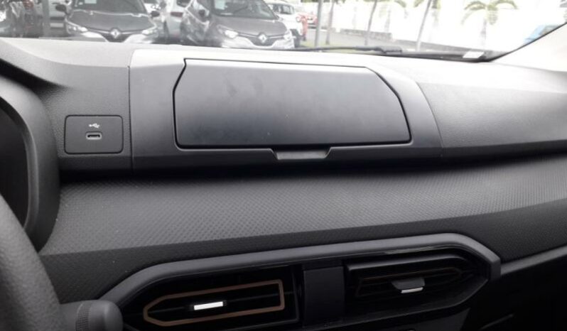 DACIA Sandero 1.0 TCe 90ch Stepway Essential -24 complet