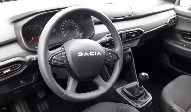 DACIA Sandero 1.0 TCe 90ch Stepway Essential -24 complet