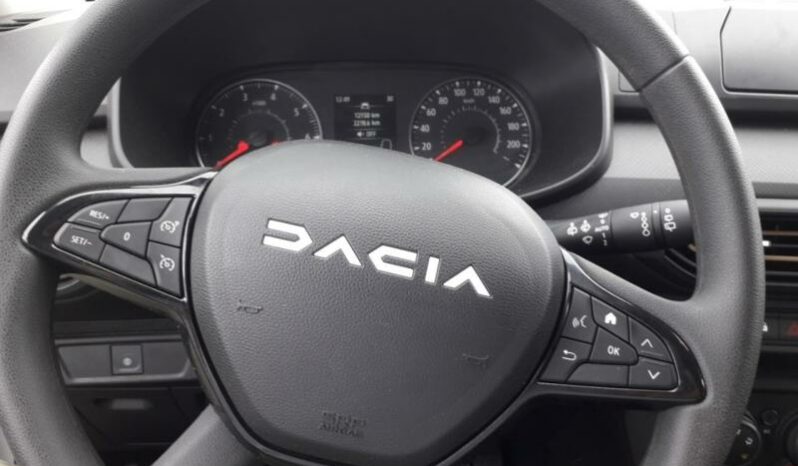 DACIA Sandero 1.0 TCe 90ch Stepway Essential -24 complet