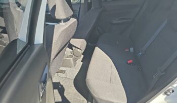 Image illustrative Berline occasion climatisation pure white pearl metal Reunion à saisir.