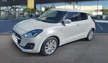 Vente Suzuki Swift 1.2 hybrid 83ch pack Renault-renault Saint Denis, La Reunion.