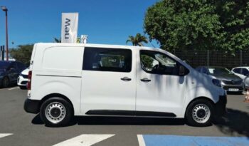 Occasion à prix réduit chez Renault-renault Saint Pierre : Vente fourgon 2024, fourgon à La Reunion.