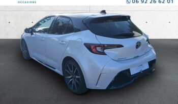 Occasion à vendre : Toyota voiture blanc lunaire nacré bi-ton hybride : essence/electrique 2.0 196ch gr sport my23 Reunion