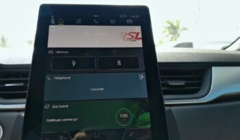 Occasion 974 : Découvrez la version 1.6 e-tech hybride 145ch evolution Renault 2024, Reunion.