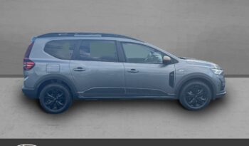 Occasion à vendre : Dacia voiture gris schiste métallisé essence 1.0 tce 110ch extreme 7 places -24 Reunion