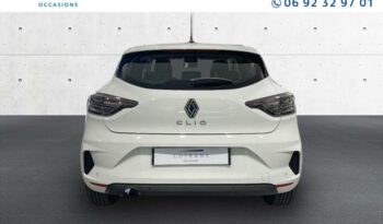 Clio occasion Reunion 1.0 tce 90ch evolution - 24, modèle 2024 à vendre.