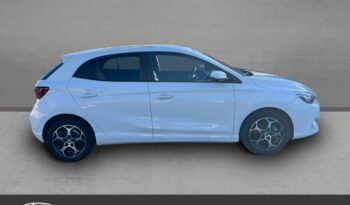 Occasion à vendre : Mg Motor voiture blanc hybride : essence/electrique 1.5 hybrid+ 195ch luxury Reunion
