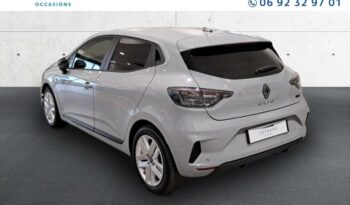 Occasion à vendre : Renault voiture orange hybride : essence/electrique 1.6 e-tech 145ch full hybrid evolution - 24 Reunion
