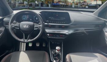 Occasion à vendre : Hyundai voiture vibrant blue métal/toit+rétros black essence 1.0 t-gdi 100ch n line creative Reunion