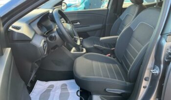 Occasion vehicule Reunion Dacia manuelle en vente à La Réunion.