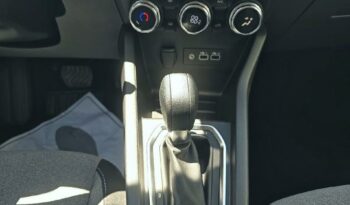 Reunion auto occasion Clio 2025 1.6 e-tech full hybrid 145ch equilibre + pas chère.