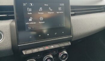 Occasion 974 : Découvrez la version 1.6 e-tech 145ch full hybrid equilibre+ 25 Renault 2025, Reunion.