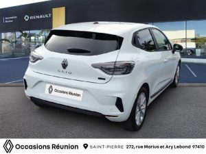 Vente Renault Clio 1.6 e-tech 145ch full hybrid equilibre - 25 Renault-renault Saint Pierre, La Reunion.