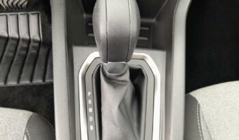 Reunion auto occasion Clio 2025 1.6 e-tech 145ch full hybrid equilibre - 25 pas chère.