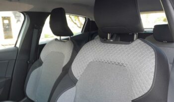 Occasion vehicule Reunion Renault manuelle en vente à La Réunion.