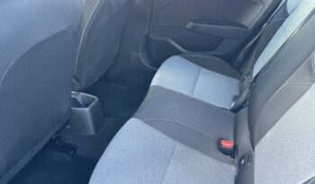 Image illustrative Berline occasion climatisation blanc glacier Reunion à saisir.