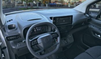 Occasion à vendre : Citroen voiture kaolin white (o) diesel taille xl - 1.5 bluehdi 130ch s&s max eat8 5 places (7 en option) Reunion