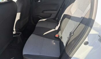 Image illustrative Berline occasion climatisation blanc glacier Reunion à saisir.