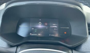 Occasion à prix réduit chez Renault-renault Saint Pierre : Vente berline 2025, berline à La Reunion.