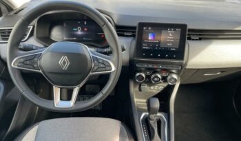 Occasion à vendre : Renault voiture orange hybride : essence/electrique 1.6 e-tech 145ch full hybrid equilibre+ 25 Reunion