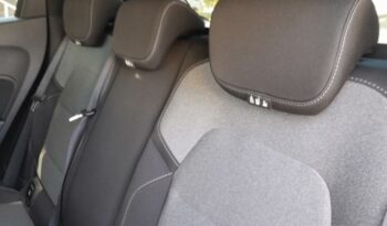 Image illustrative Berline occasion climatisation orange Reunion à saisir.