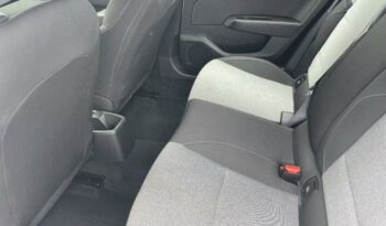 Image illustrative Berline occasion climatisation blanc glacier Reunion à saisir.