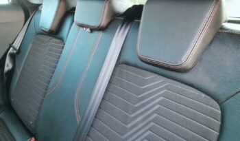 Image illustrative S.u.v. occasion climatisation noir agate métallisée Reunion à saisir.