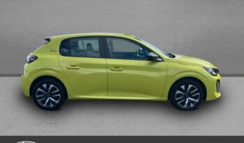 Occasion à vendre : Peugeot voiture jaune essence 1.2 puretech 100ch s&s active Reunion