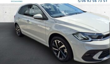 Occasion à vendre : Volkswagen voiture gris cendré métallisé essence 1.0 tsi 95ch life plus Reunion