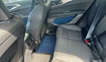 Image illustrative S.u.v. occasion climatisation noir etoilé métallisé Reunion à saisir.