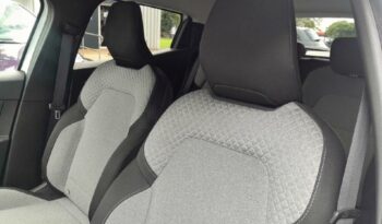 Occasion vehicule Reunion Renault manuelle en vente à La Réunion.