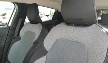 Occasion vehicule Reunion Renault manuelle en vente à La Réunion.