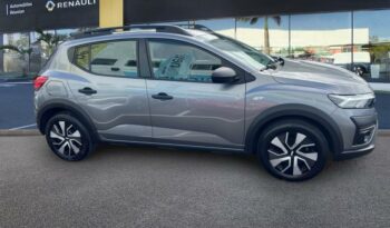 Sandero occasion Reunion 1.0 tce 90ch stepway essential, modèle 2025 à vendre.