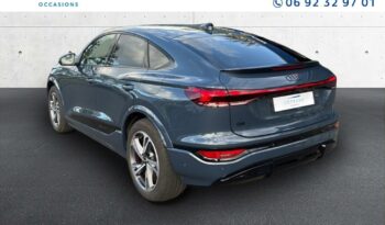 Occasion à vendre : Audi voiture bleu plasma métallisée electrique e-tron 251ch s line Reunion